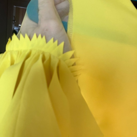 Medium yellow blouse. Never worn. Fun flair mesh sleeves. - Picture 2 of 3